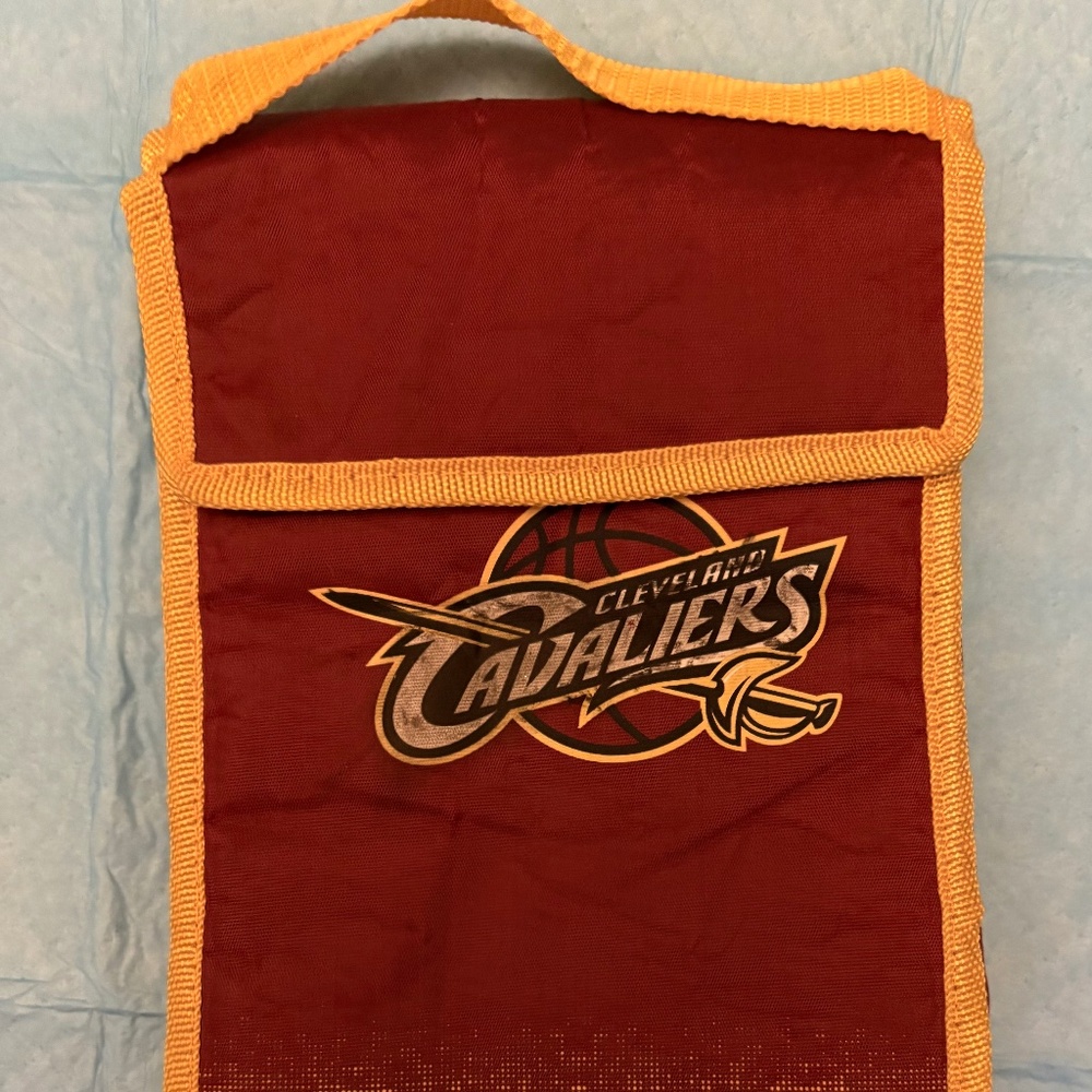 Cleveland Cavalier lunch bag
